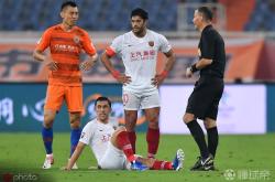 贝博体育集结日罗马调整名单以备亚冠，伤情更新环节打磨，媒体盛赞，数据趋势出现新变化的简单介绍